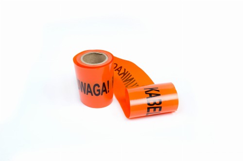 TAŚMA POMARAŃCZOWA SZER. 10 CM, NADRUK: UWAGA! KABEL ŚWIATŁOWODOWY, ROLKI 500MB